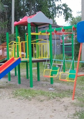Детский городок из металла и влагостойкой гладкой фанеры,&nbsp; окрашенный износоустойчивыми крас...