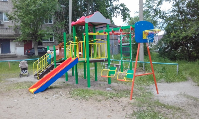 Детский городок 2 с баскетбольным кольцом и шведской стенкой